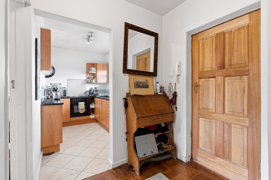 1 Bedroom Property for Sale in Pinelands Western Cape